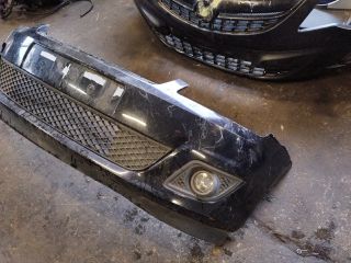 bontott FORD FIESTA V Első Lökhárító (Részeivel)