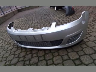 bontott FORD FIESTA V Első Lökhárító (Részeivel)