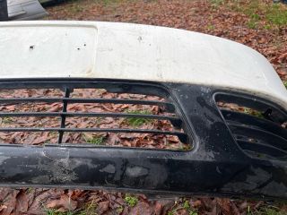 bontott FORD FIESTA V Első Lökhárító (Üresen)