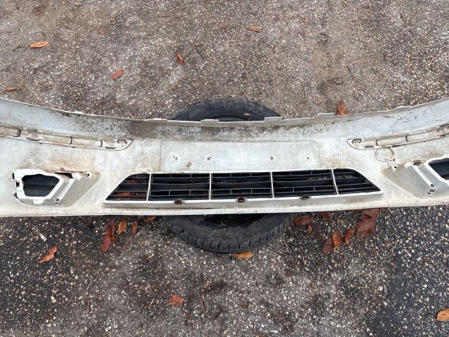 bontott FORD FIESTA V Első Lökhárító (Üresen)