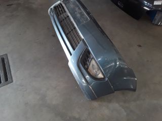 bontott FORD FIESTA V Első Lökhárító (Üresen)