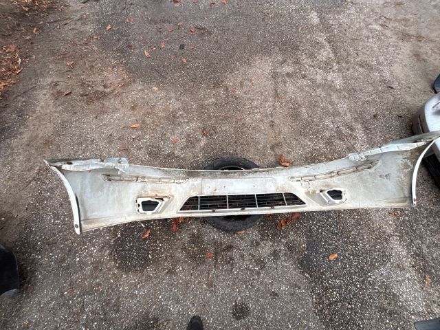 bontott FORD FIESTA V Első Lökhárító (Üresen)