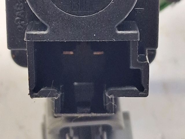 bontott FORD FIESTA V Fék Pedál Kapcsoló