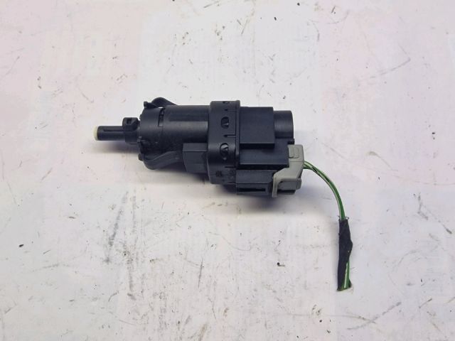 bontott FORD FIESTA V Fék Pedál Kapcsoló