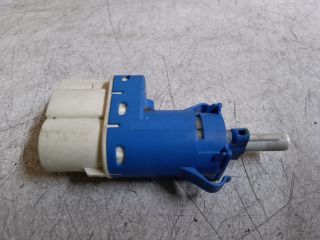 bontott FORD FIESTA V Fék Pedál Kapcsoló