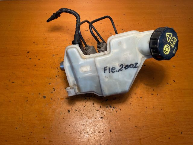 bontott FORD FIESTA V Főfékhenger