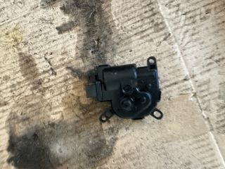 bontott FORD FIESTA V Fűtés Állító Motor