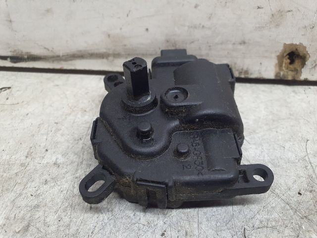 bontott FORD FIESTA V Fűtés Állító Motor