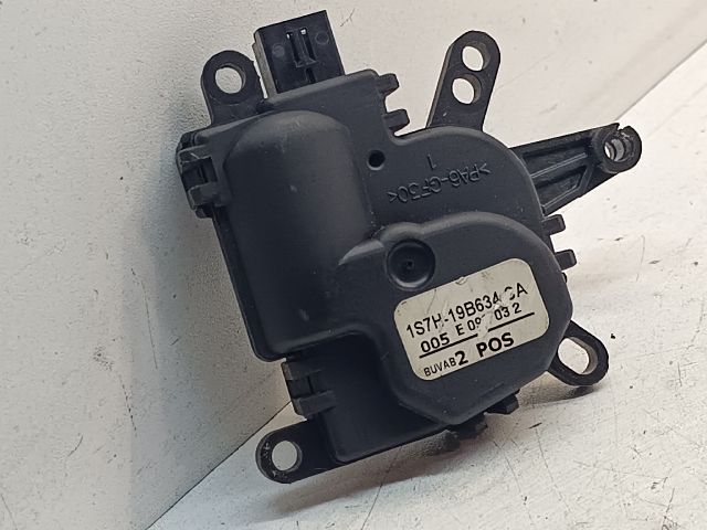 bontott FORD FIESTA V Fűtés Állító Motor