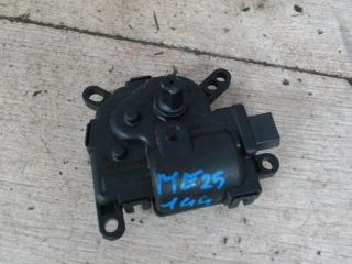 bontott FORD FIESTA V Fűtés Állító Motor