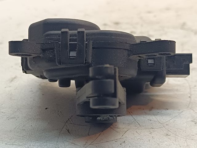 bontott FORD FIESTA V Fűtés Állító Motor