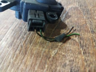 bontott FORD FIESTA V Fűtés Állító Motor