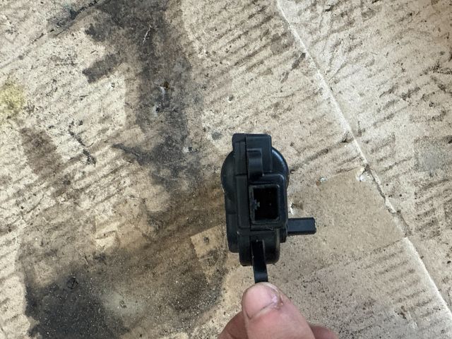 bontott FORD FIESTA V Fűtés Állító Motor