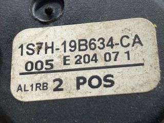 bontott FORD FIESTA V Fűtés Állító Motor