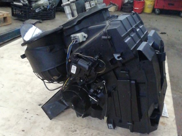 bontott FORD FIESTA V Fűtés Box