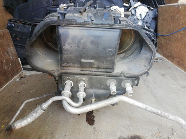 bontott FORD FIESTA V Fűtés Box