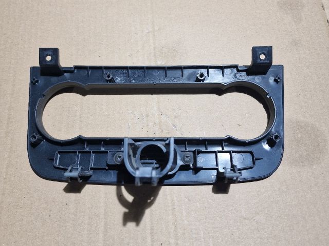 bontott FORD FIESTA V Fűtéskapcsoló Keret