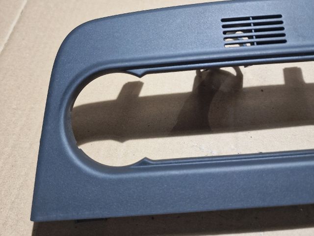 bontott FORD FIESTA V Fűtéskapcsoló Keret