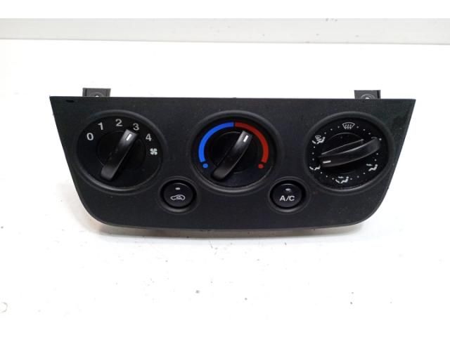 bontott FORD FIESTA V Fűtéskapcsoló (manuális klímás)