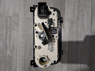 bontott FORD FIESTA V Fűtéskapcsoló (manuális klímás)