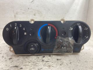 bontott FORD FIESTA V Fűtéskapcsoló (manuális klímás)