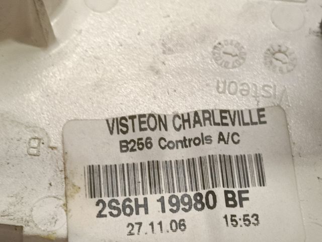 bontott FORD FIESTA V Fűtéskapcsoló (manuális klímás)