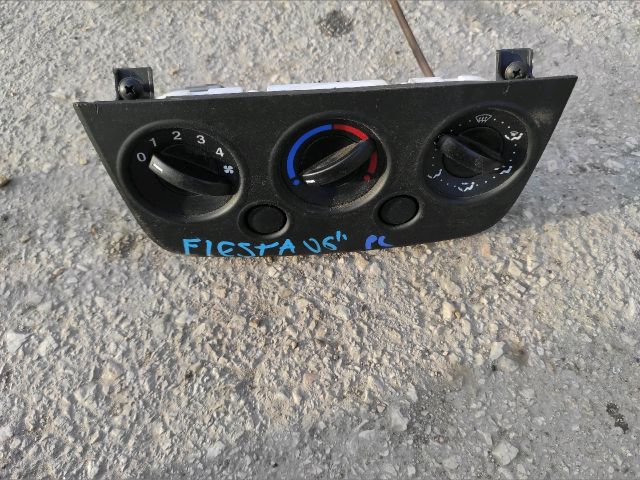 bontott FORD FIESTA V Fűtéskapcsoló (Nem klímás)