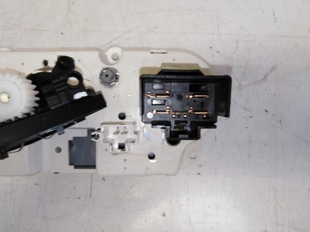 bontott FORD FIESTA V Fűtéskapcsoló