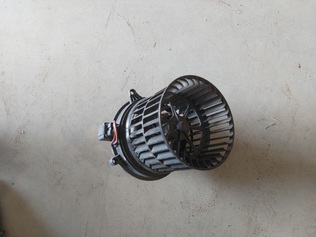 bontott FORD FIESTA V Fűtőmotor (Klímás)