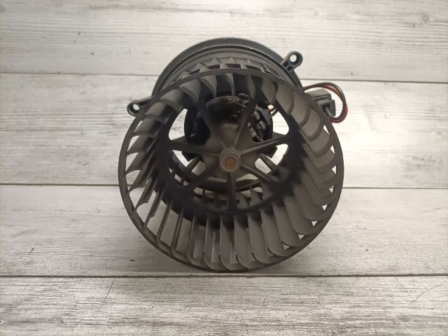 bontott FORD FIESTA V Fűtőmotor (Klímás)