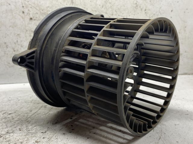 bontott FORD FIESTA V Fűtőmotor (Klímás)