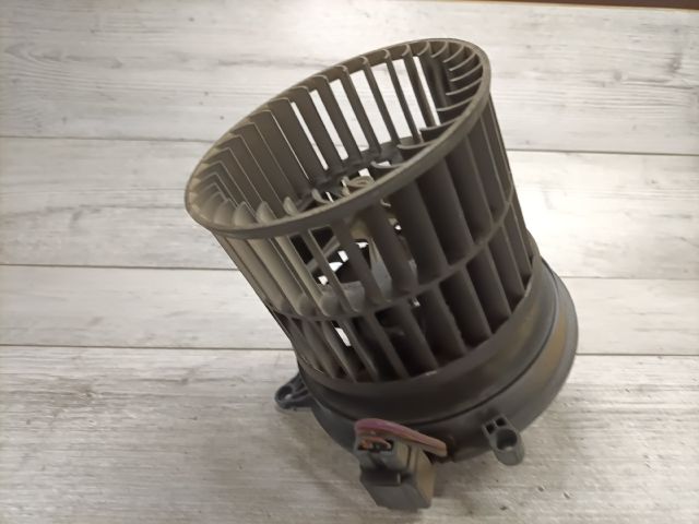 bontott FORD FIESTA V Fűtőmotor (Nem klímás)