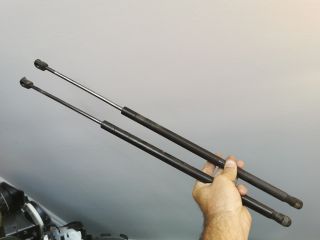 bontott FORD FIESTA V Gázrugós Kitámasztó Teleszkóp Csomagtérajtó (Pozíciófüggetlen)