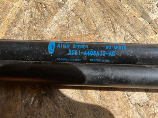 bontott FORD FIESTA V Gázrugós Kitámasztó Teleszkóp Pár Csomagtérajtó