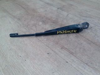 bontott FORD FIESTA V Hátsó Ablaktörlő Kar