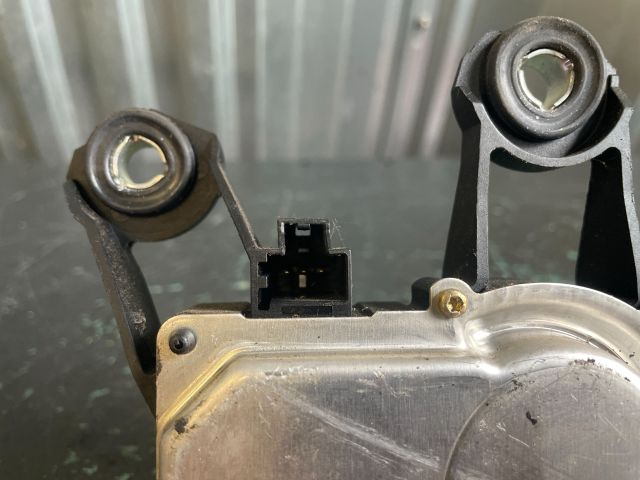 bontott FORD FIESTA V Hátsó Ablaktörlő Motor