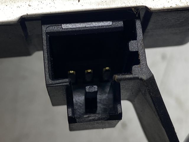 bontott FORD FIESTA V Hátsó Ablaktörlő Motor