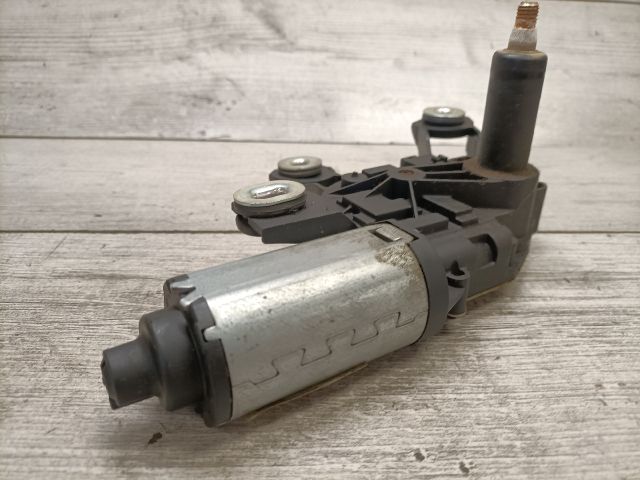 bontott FORD FIESTA V Hátsó Ablaktörlő Motor