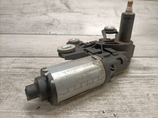 bontott FORD FIESTA V Hátsó Ablaktörlő Motor