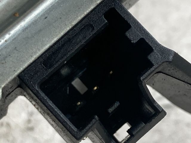 bontott FORD FIESTA V Hátsó Ablaktörlő Motor