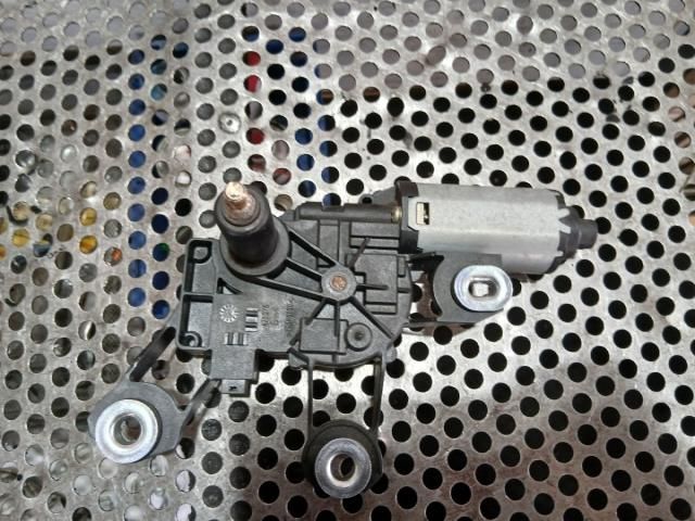 bontott FORD FIESTA V Hátsó Ablaktörlő Motor