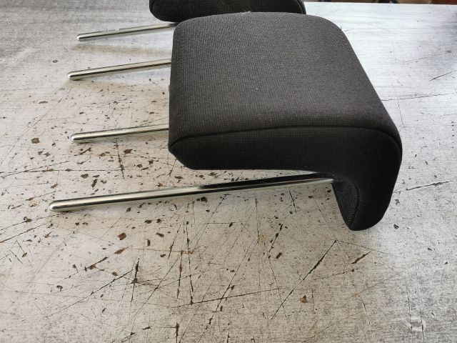 bontott FORD FIESTA V Hátsó Fejtámla