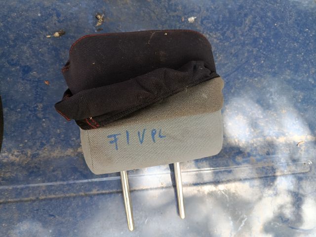 bontott FORD FIESTA V Hátsó Fejtámla