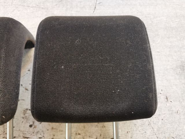 bontott FORD FIESTA V Hátsó Fejtámla