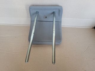 bontott FORD FIESTA V Hátsó Fejtámla