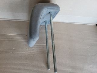 bontott FORD FIESTA V Hátsó Fejtámla