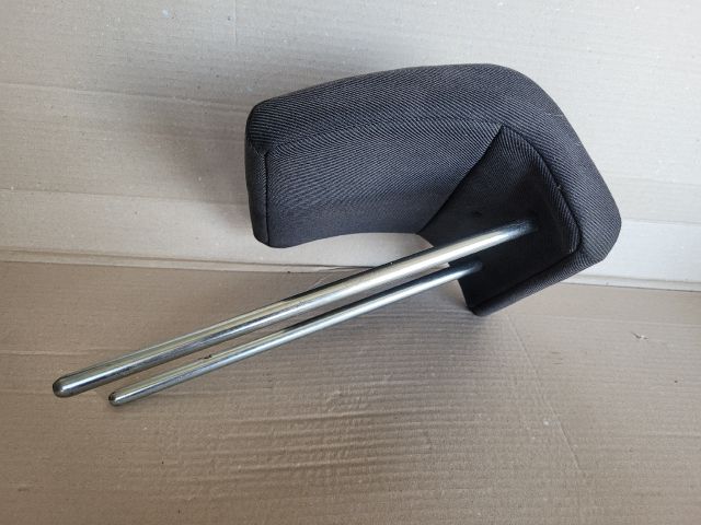 bontott FORD FIESTA V Hátsó Fejtámla