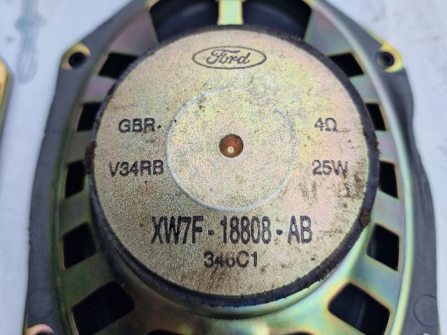 bontott FORD FIESTA V Hátsó Hangszóró Pár