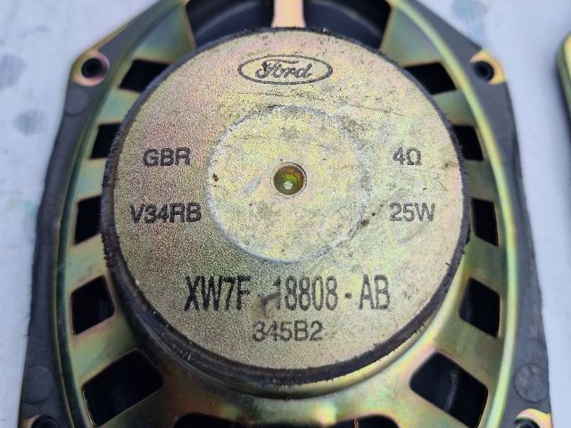 bontott FORD FIESTA V Hátsó Hangszóró Pár