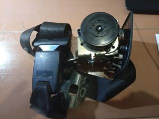 bontott FORD FIESTA V Hátsó középső Biztonsági Öv